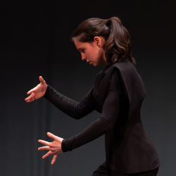 Mila se je uvrstila na mednarodno tekmovanje OPUS!